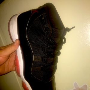Retro Jordan 11 Breds